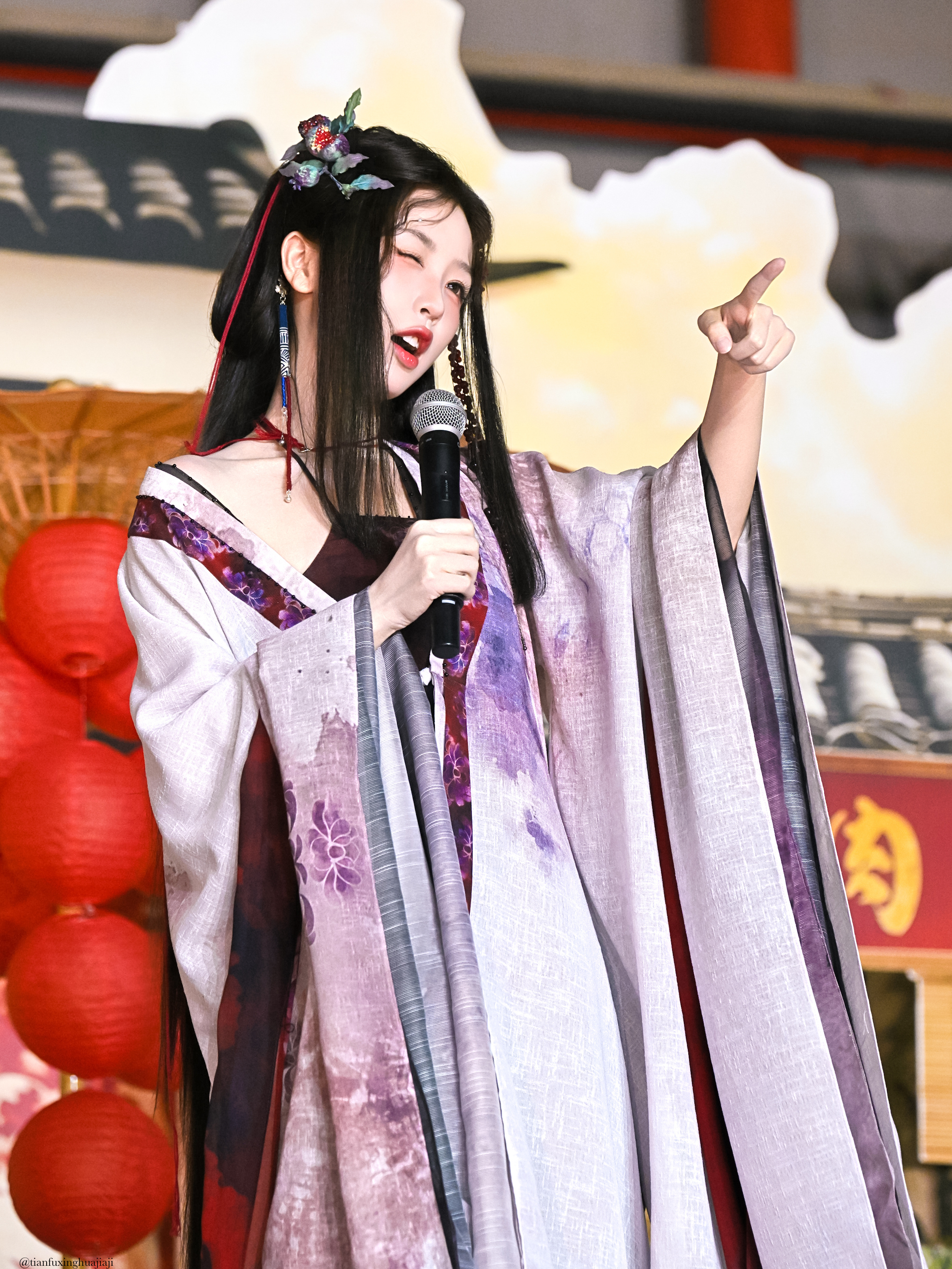 怎敌她百媚千娇🪭 
