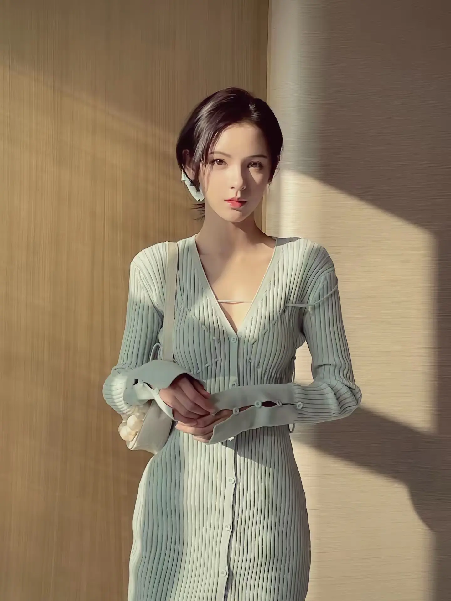 有個女仔令我思想變得大個