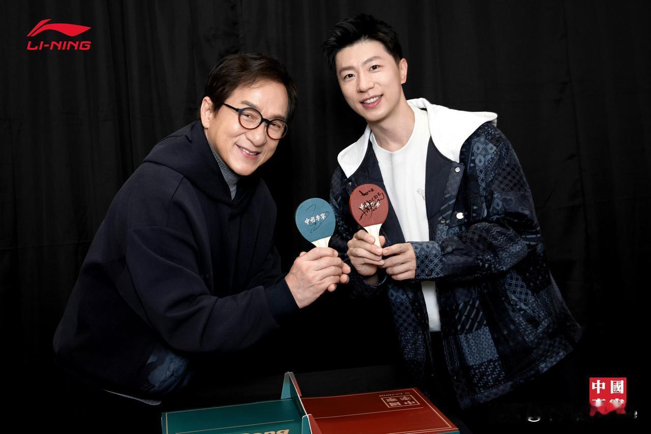 1月16日，奥运冠军马龙登上《时尚芭莎》二月刊封面。龙队这张脸还是太权威了，虽然