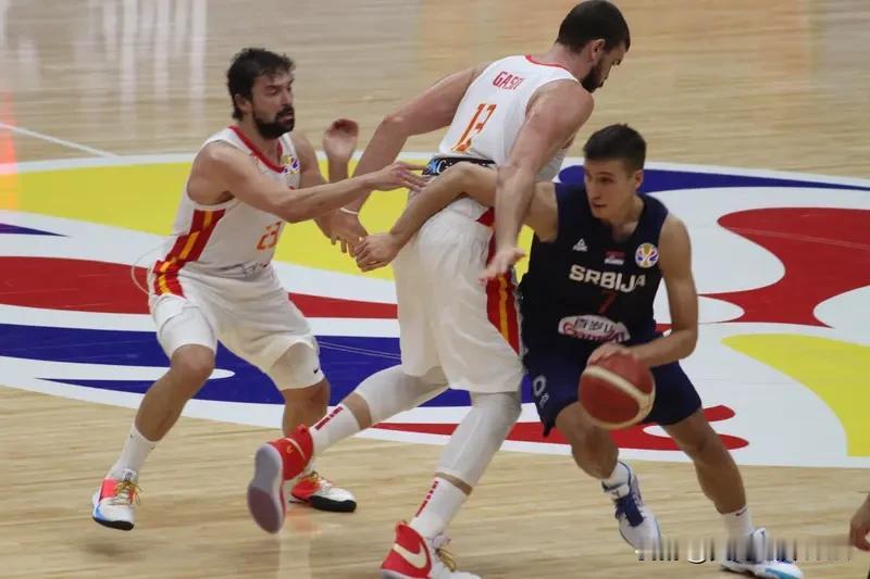 FIBA竟称“中国男篮从日本偷走胜利” 2月26日晚中国男篮在世预赛客场87 -