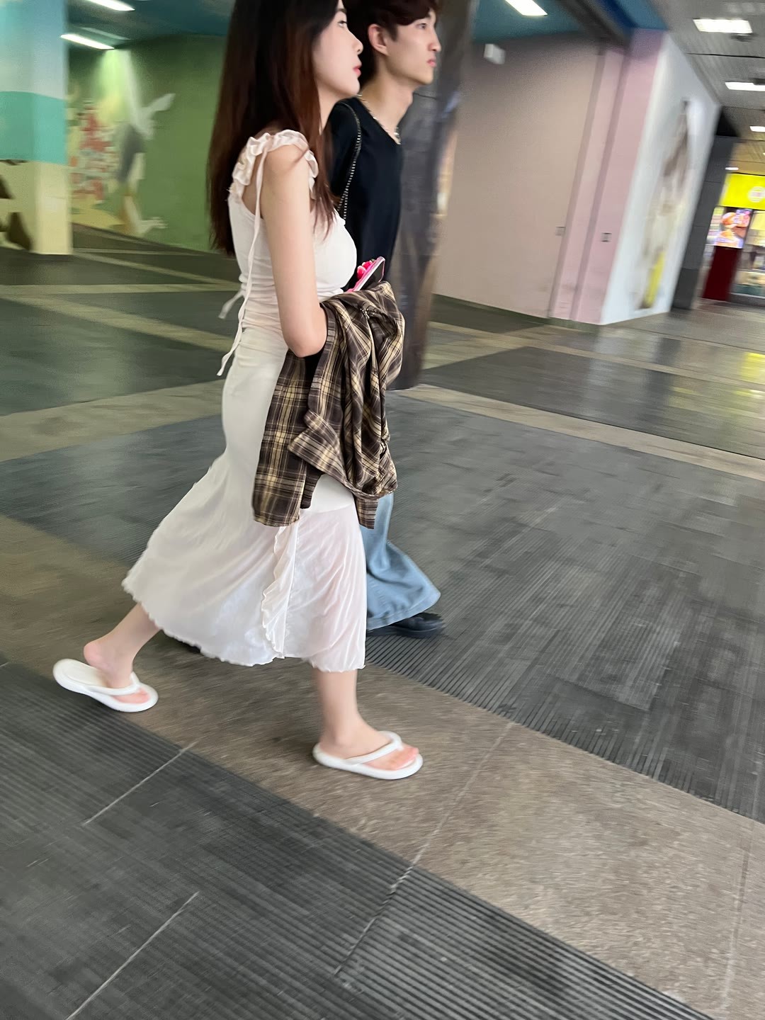 小姐姐时尚气质 