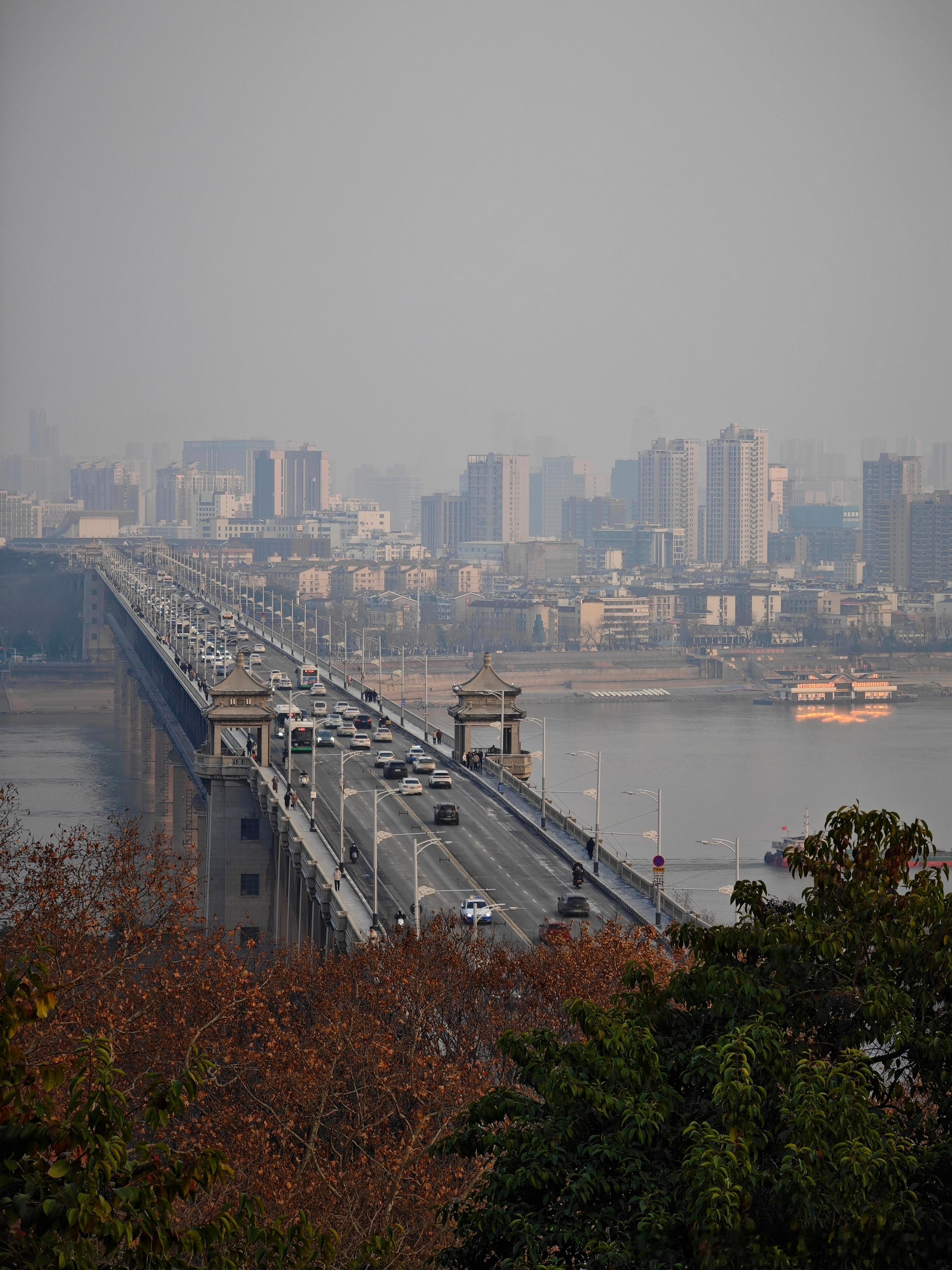 东吴的黄昏 武汉·龟山风景区