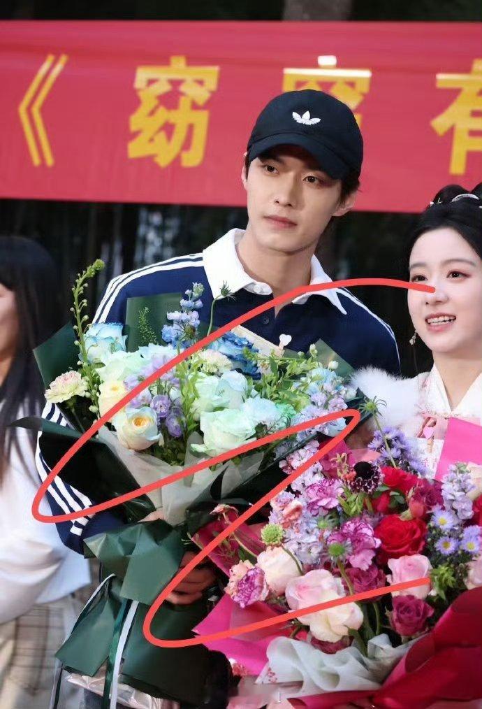 何与跟包上恩主演的《窈窈有期》这部剧正式杀青啦，两位小生小花的初次合作，能不能凭