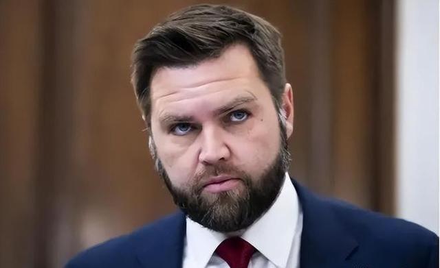 万斯与特朗普差别有多大？若他上台，对中国是好是坏？ 美国副总统万斯近来备受关注，