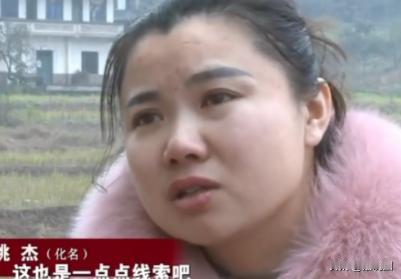 2015年，河南一女子在工厂干活时，突然，一句不经意的方言飘进她的耳朵，她猛地回