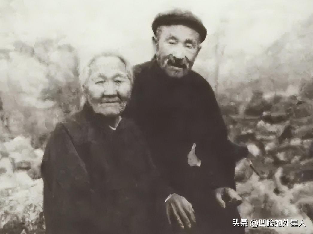 1956年3月，山东临沂沂南县公安接到举报：有个卖烧酒和狗肉的汉子，经常在山里转