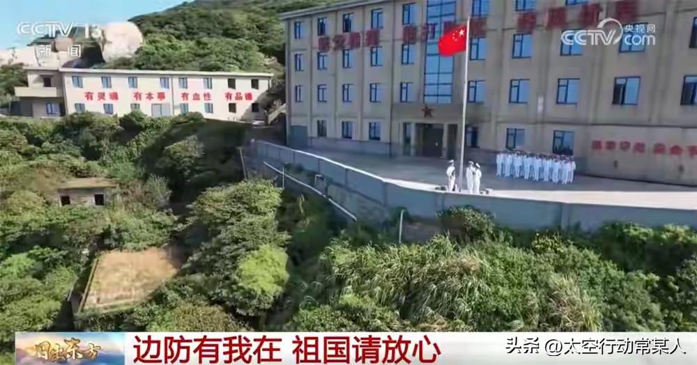 5592米雪山下的争论：他们在生命禁区站岗17年，有人说感动，有人骂“没必要”