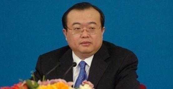 中美是战是和？中国高层明确表态，美媒：中国已3个月没买美国油。美国这下彻底急了，