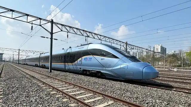 *中国拒绝技术转让后，日本接盘越南铁路项目，越南总理范明政这次真以为捡到宝了，宣