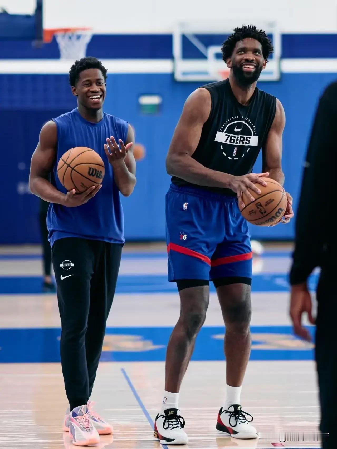 NBA吐槽大会大帝和老头都有很强的策应能力，挡拆质量也都很好，小马和他俩可以以手