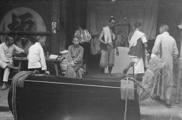 葬礼，上海，1937年 