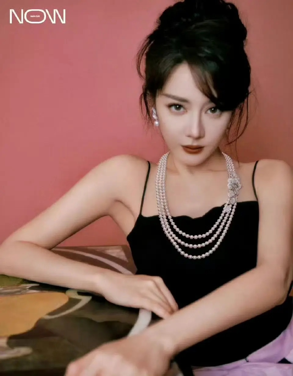 迪丽热巴真的太绝了这气质有人懂吗 