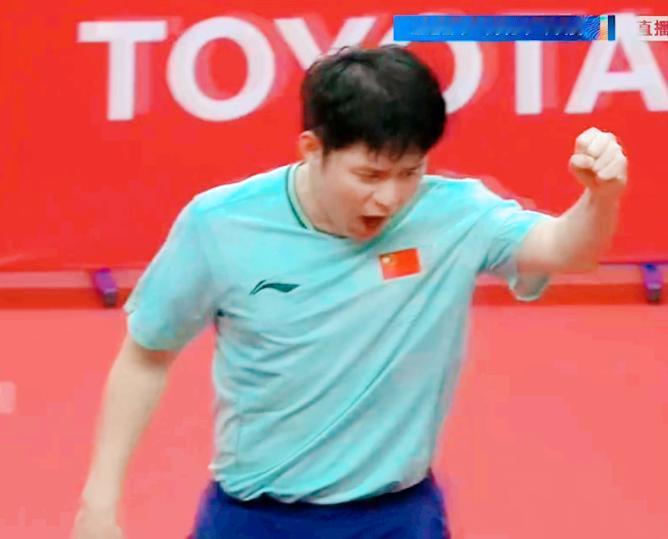林诗栋4:3拿下林昀儒的时候，看台上的王励勤去哪里了？太亏了，大力没看到这一瞬间