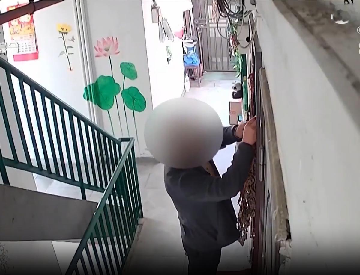因争抢母亲留下的20万元，七旬兄弟反目成仇酿成祸端

因争抢母亲留下的20万，七