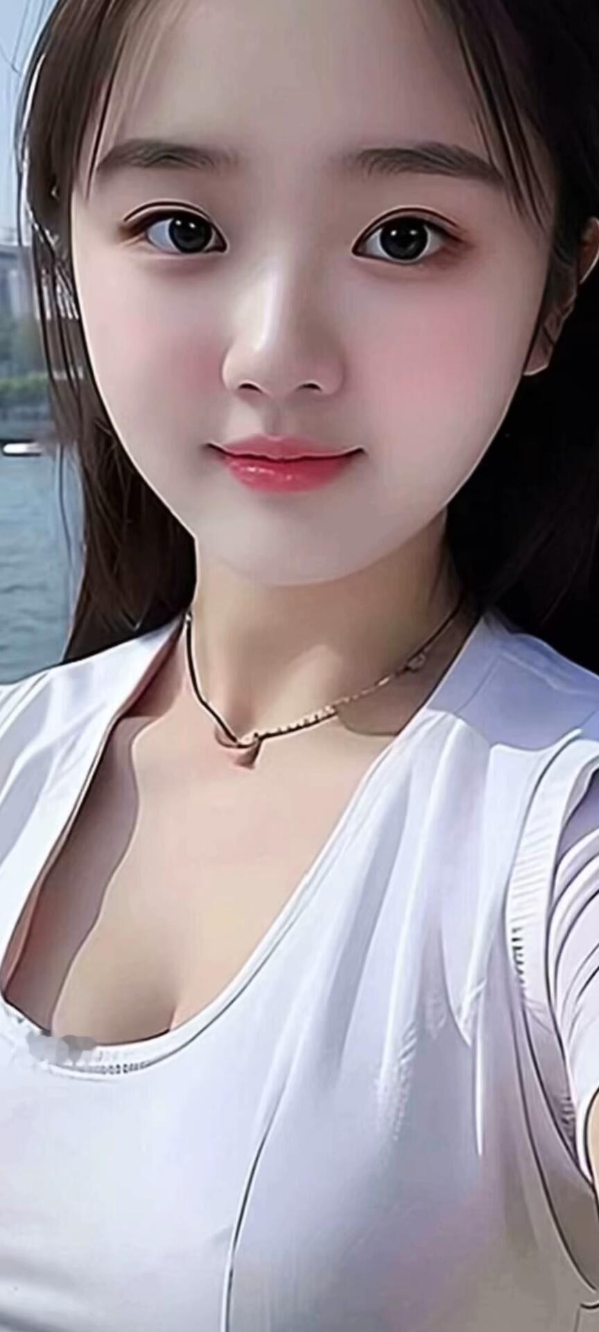 夏日清新自拍，阳光下的微笑😊