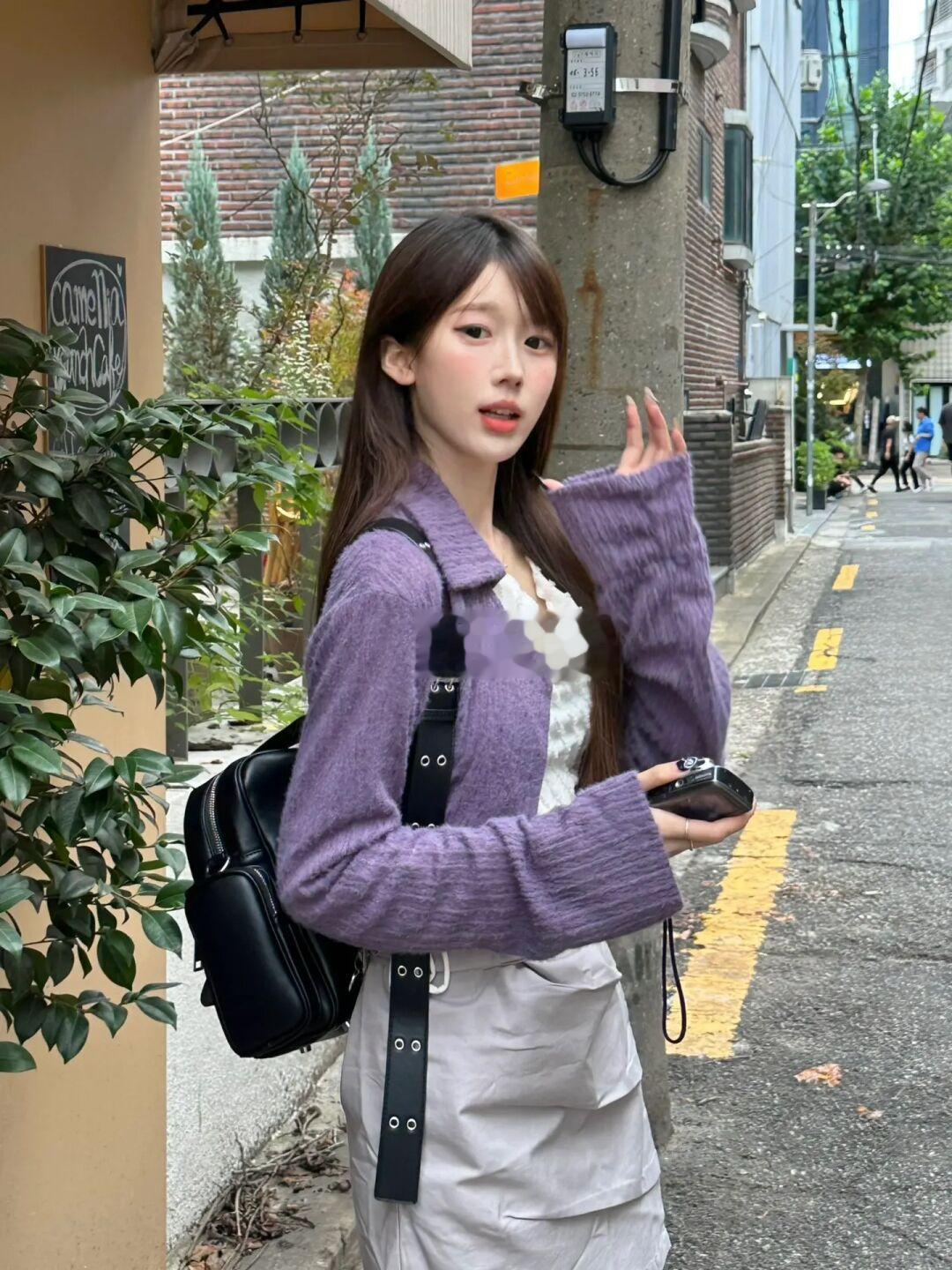 汉南洞 漂亮咖啡店门口