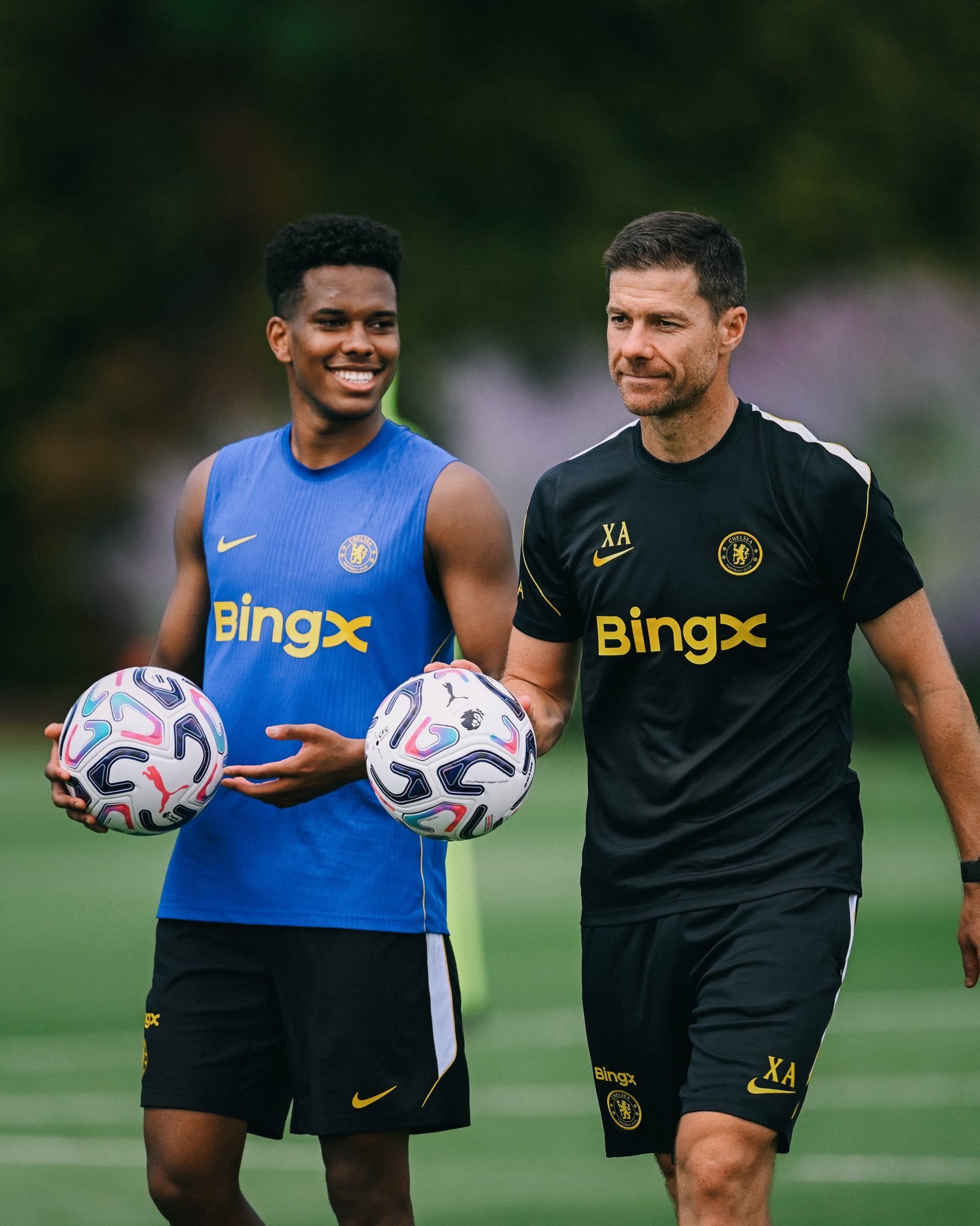切尔西官X：Friday workout. ⚽️✅切尔西英超