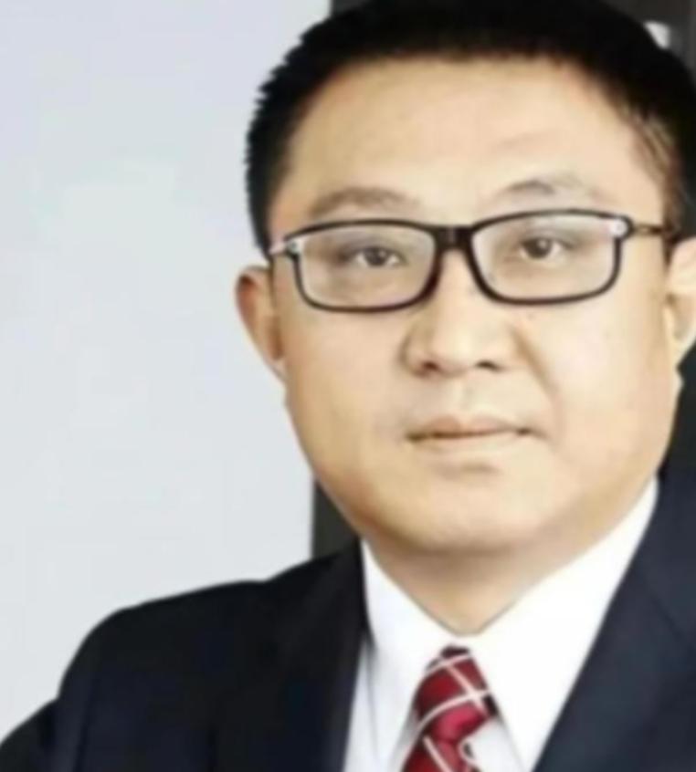 2020年，“核酸大王”张核子借疫情牟利，让国家资金短缺，通过核酸检测造假害了无