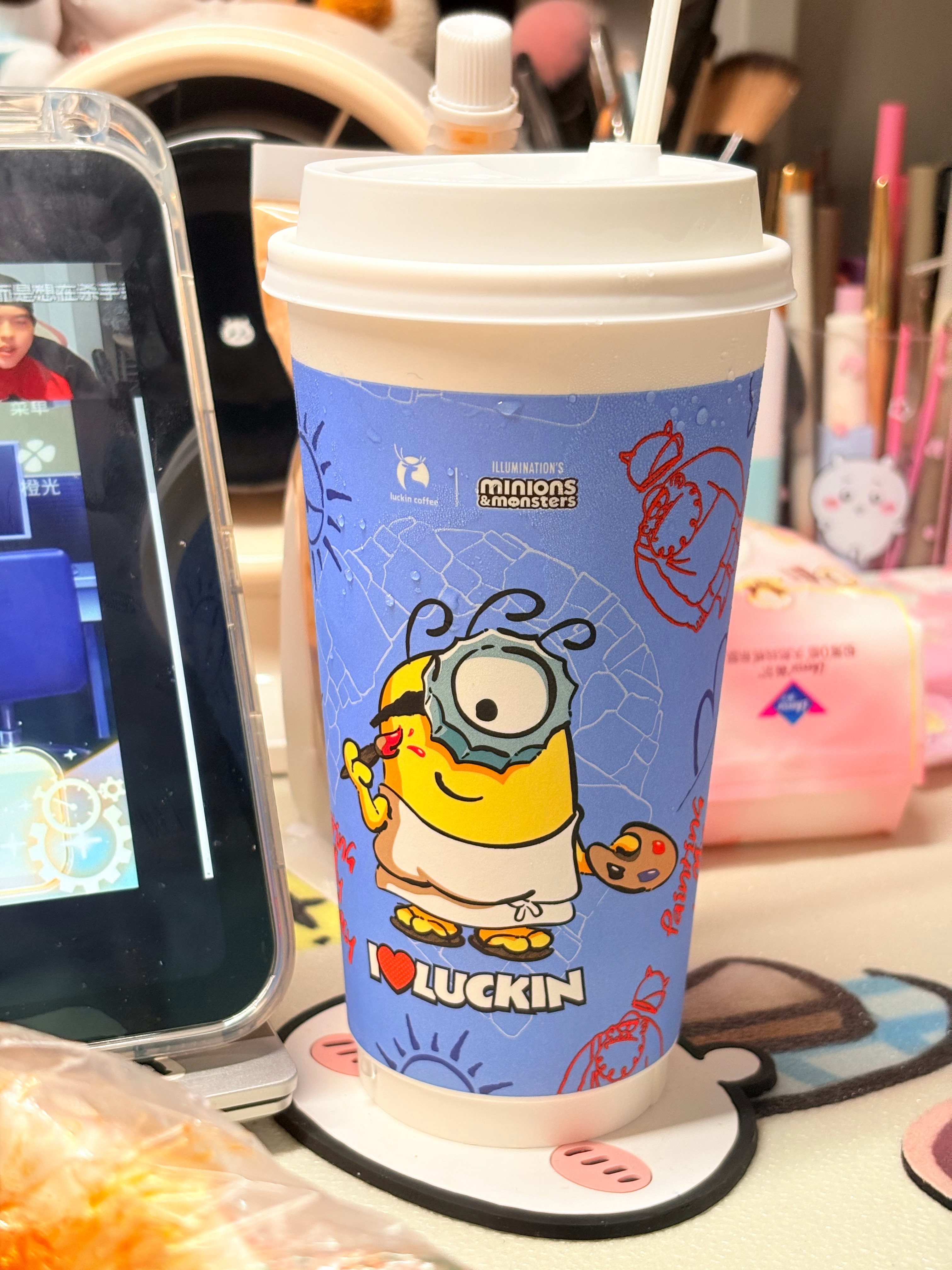 感觉最近的瑞之抹茶变好喝了 没那么涩了 