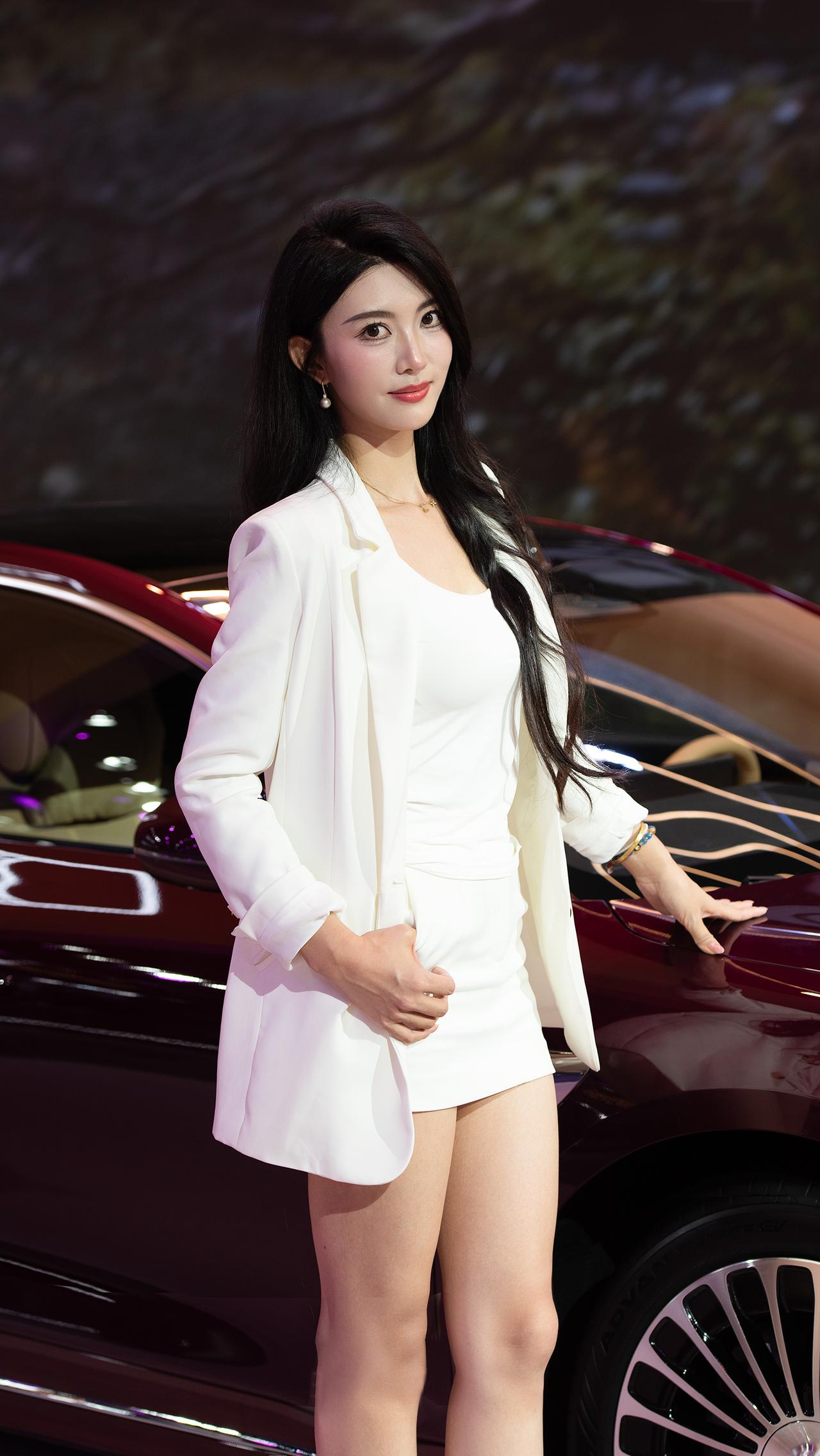 兰灵王 车模颜值天花板车模美女 兰灵王车模 成都车展 车展现场