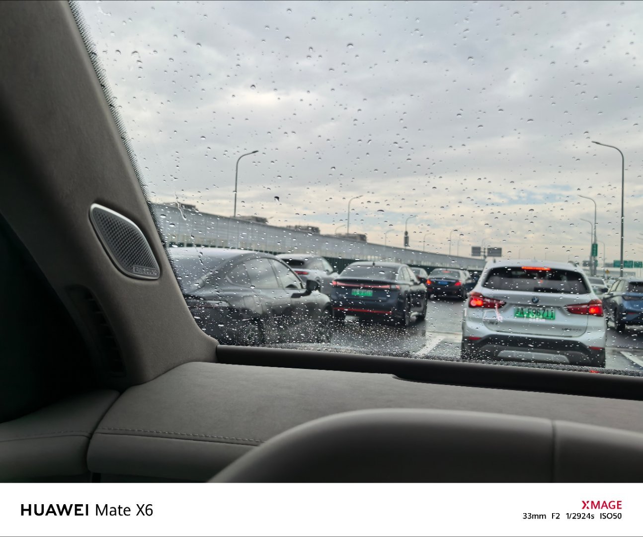 刚洗完车，准备开拍就下雨了我要骂人了波波的车世界