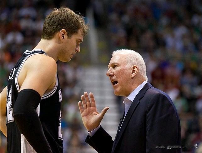 斯普利特对阵老东家：情怀归情怀，赢球放第一！
 
开拓者季后赛首轮迎战马刺，主帅