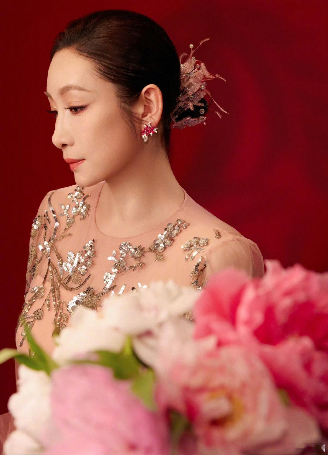 秦海璐听到刘涛说妈妈爱你的反应秦海璐穿书不当女主当系统 新浪娱乐盛典突击队✖️春