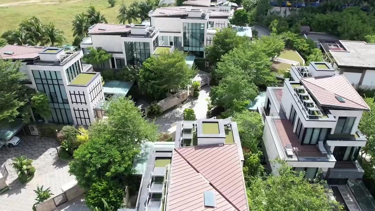 小区物业被解聘后带走162万元公共收益，业主们怒了
 
2017年12月，江苏昆