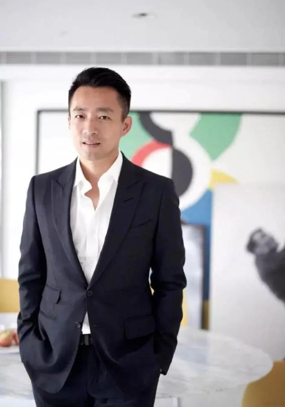 汪小菲应该挺舍不得大S的。像他这样也不算什么富豪。能娶到大S也挺不容易的。
张兰