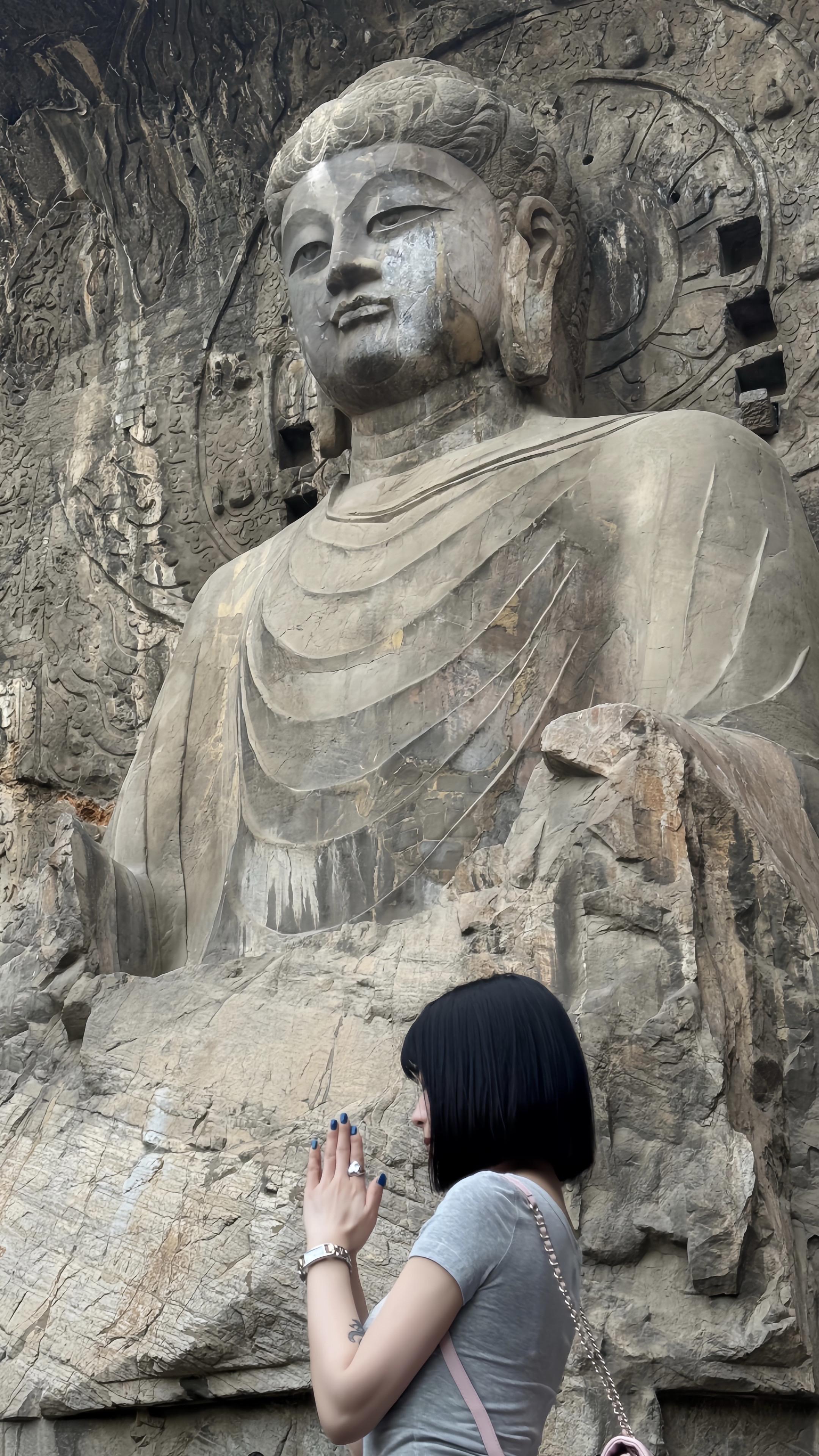 人生有物缘  参合甚符券