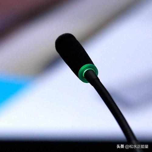 伊朗明确表态：霍尔木兹海峡对所有人开放
 
霍尔木兹海峡作为全球重要能源通道，一