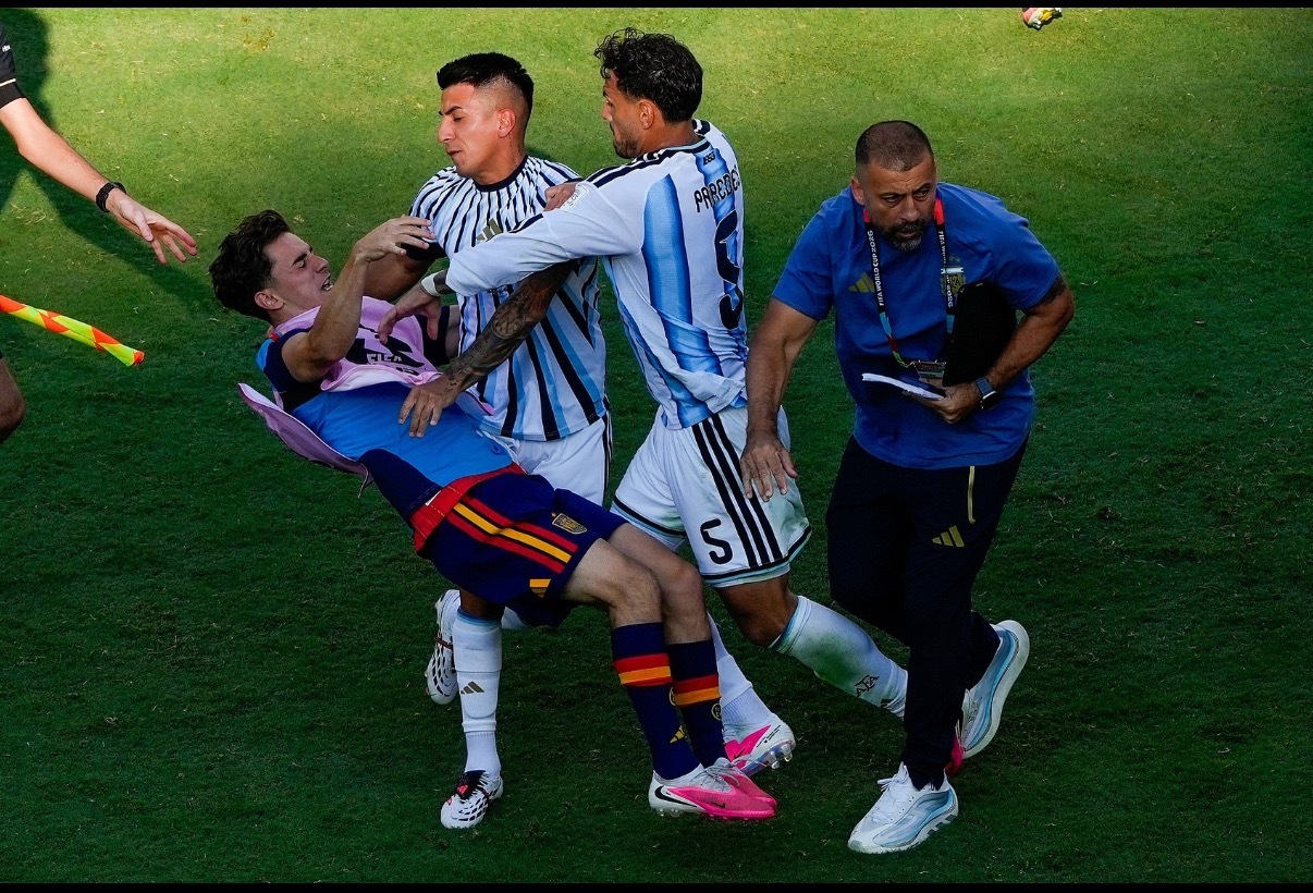 FIFA已启动调查阿根廷决赛冲突国际足联正式开启纪律调查，针对2026世界杯决赛