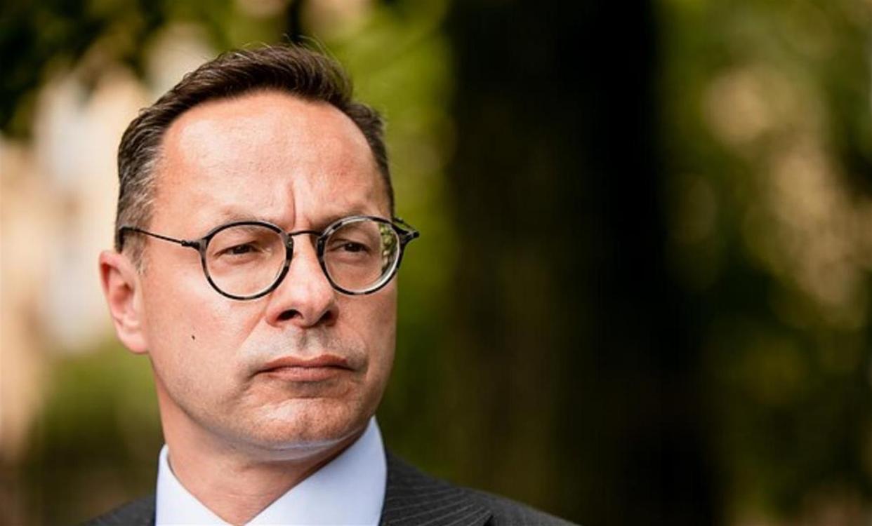 欧洲这几个国家真是越来越离谱了！
以立陶宛帕维利奥尼斯为首的欧洲7国议员一行8人