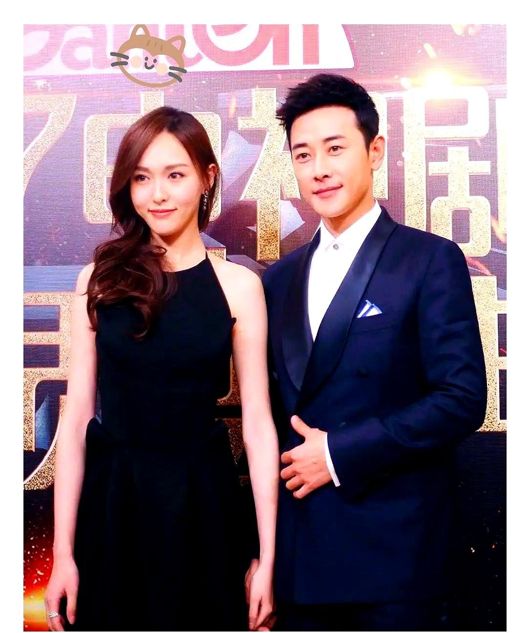 唐嫣罗晋这波回应，真绝了！

传了一年感情破裂，结果人家清明节在新加坡环球影城被