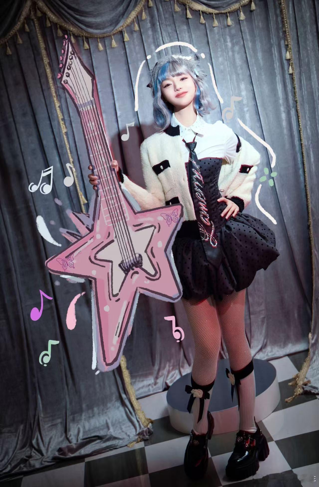 黄霄雲我没有做妆发 从幸运粉丝到实力唱将，黄霄雲的追星路充满了正能量！在《声生不