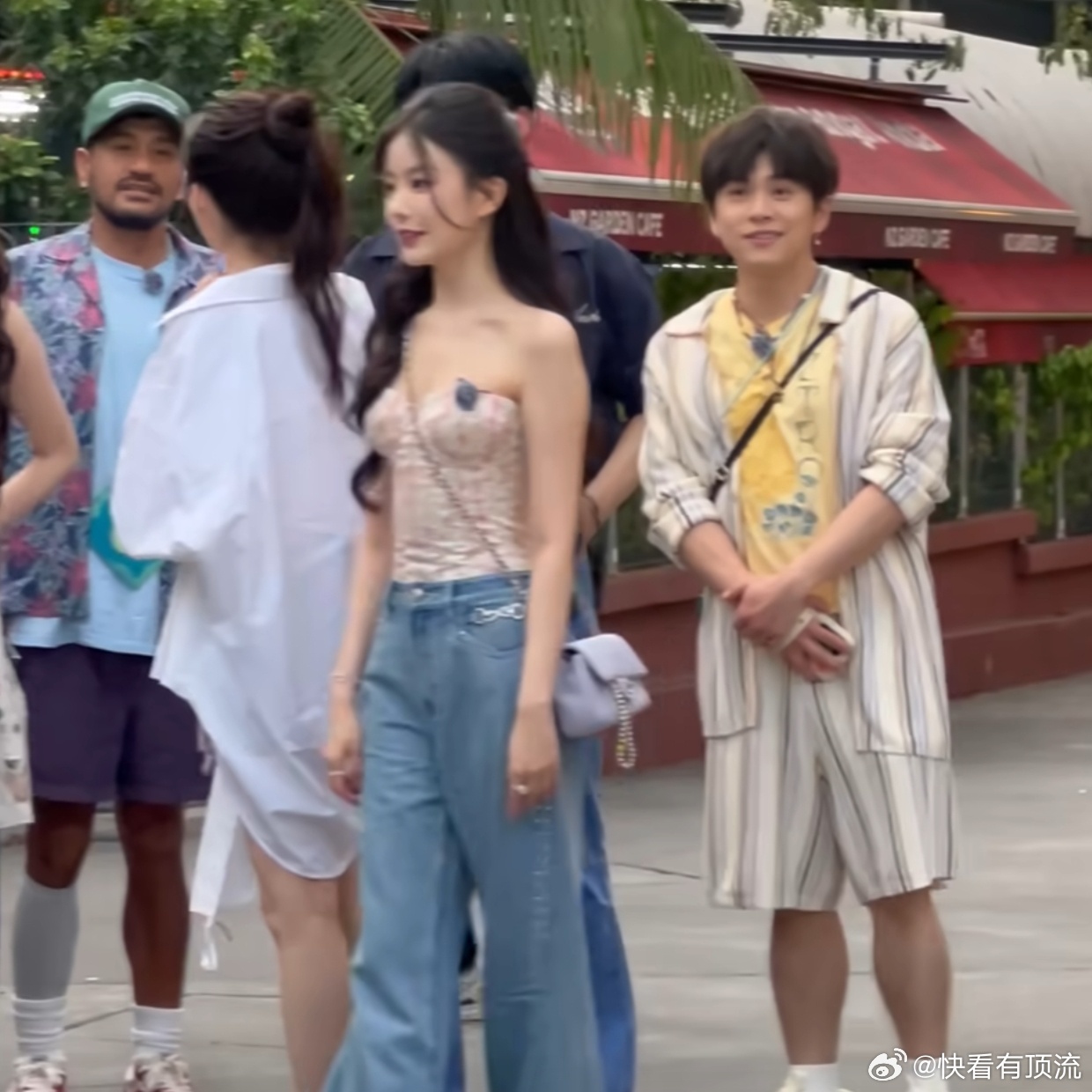 张震岳在马来西亚被认成本地人  张震岳：在马来西亚的“新身份”，让我对自己产生了