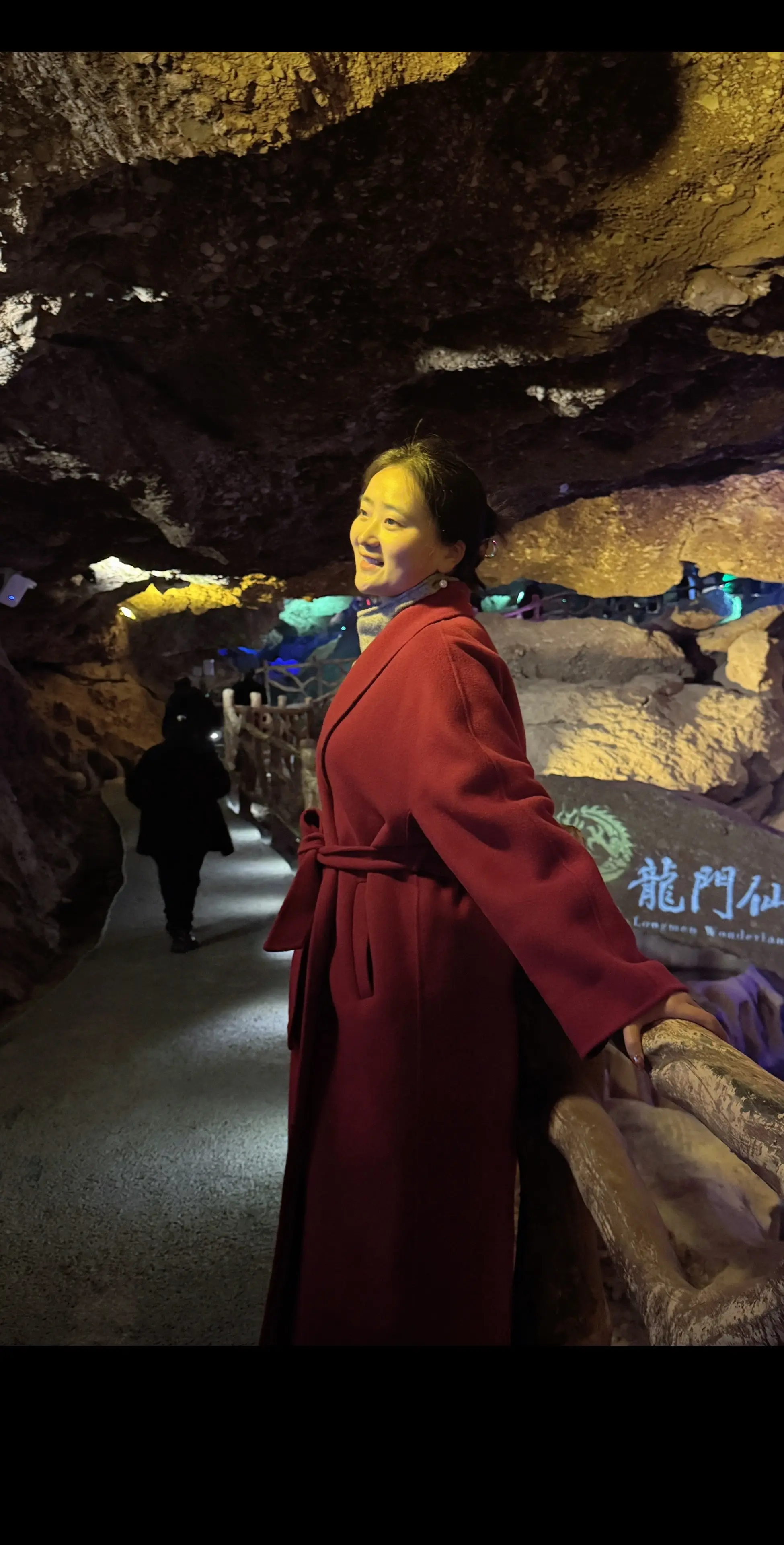 明明你也想我吧，怎么不敢再往前