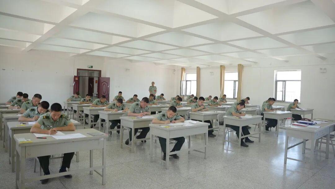 文化成绩复核程序与范围
1.查询成绩后，若战友们对成绩存疑，需要复核，及时逐级向