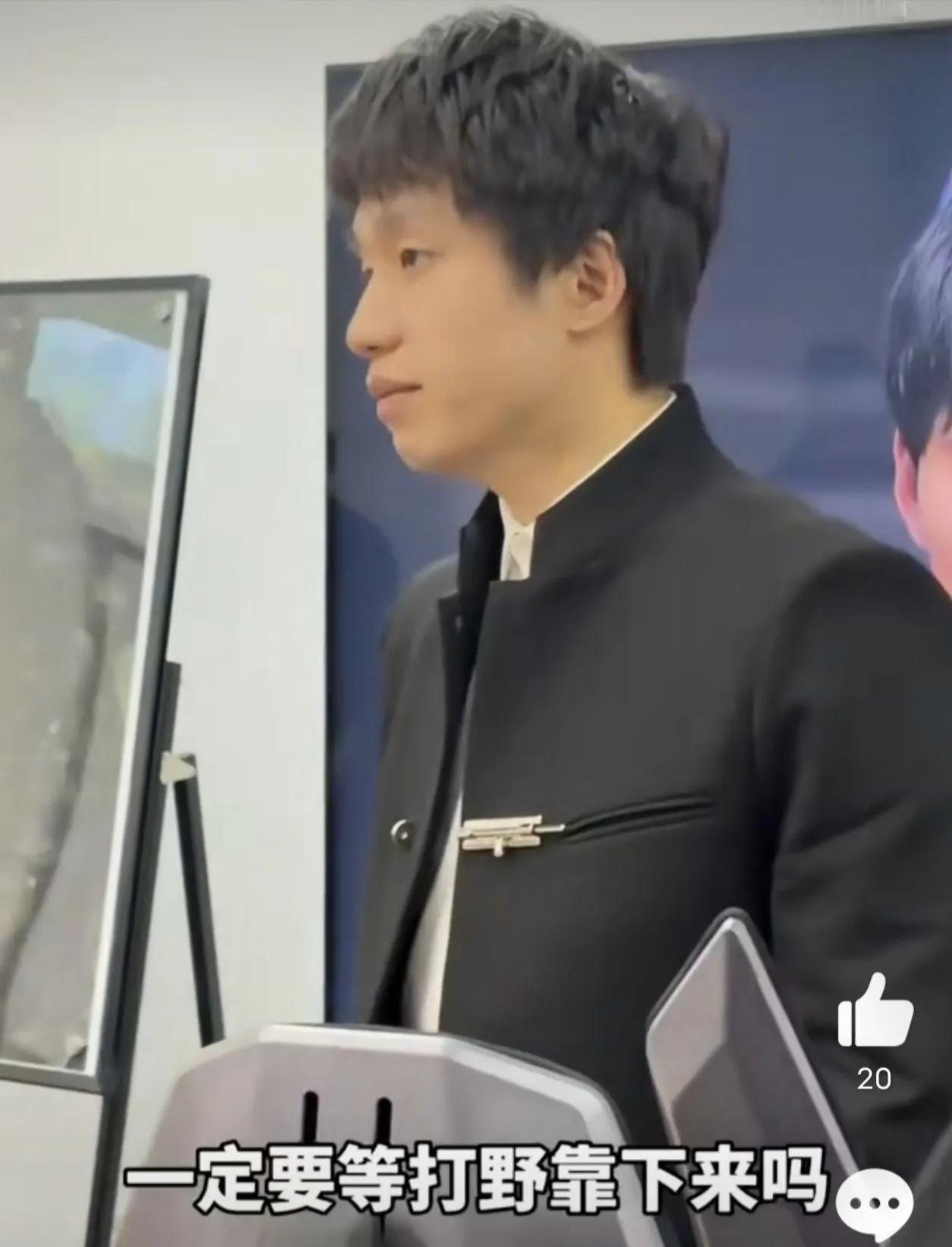 【一胜难求！昔日LPL霸主EDG遭遇六连败，Clearlove赛后训话引热议】