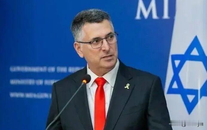 以色列跟美国跟的真紧，美国“退群”，他也“退群”。13日，以外交部外长萨尔宣布，