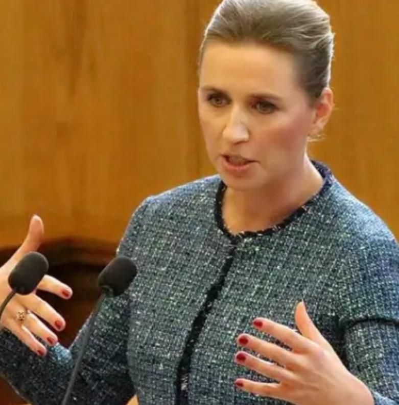 丹麦不想失去格兰陵岛，找英国不行，德国不行，找欧盟也不行，北约也不行，只有找法国