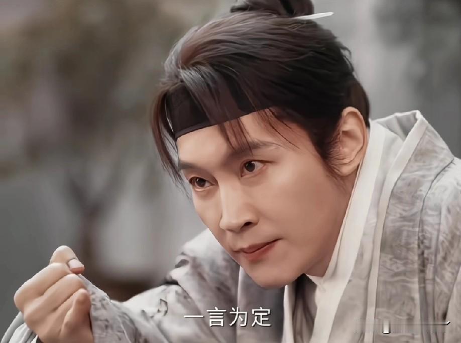 有没有人来心疼一下《家业》地男主啊？最近大家都在心疼《家业》里杨紫饰演的李祯，说