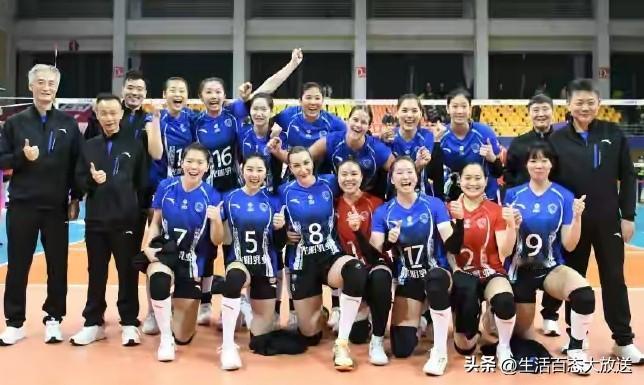 随着女排联赛第三轮结束，最新积分榜如下

1，上海女排—3胜0负—积9分
2，山