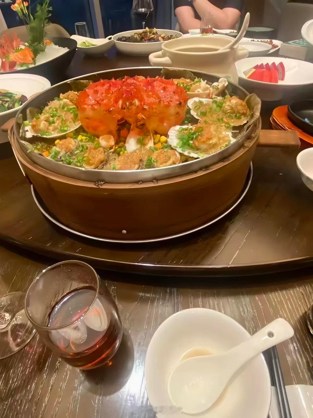 兄弟们，昨晚的“平局地狱”大家都看到了，单夜四场平局，诸葛亮来了也得亏得两眼发黑