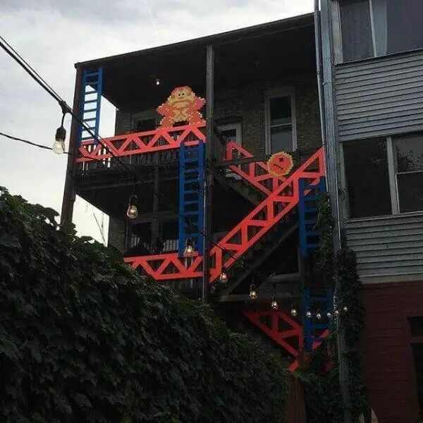 熟悉这个场景的都有把年纪 