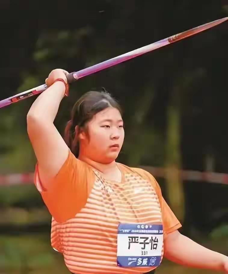 17岁摘银，18岁夺冠！中国田径这两个“小孩姐”，昨晚让日本主场彻底安静了！
