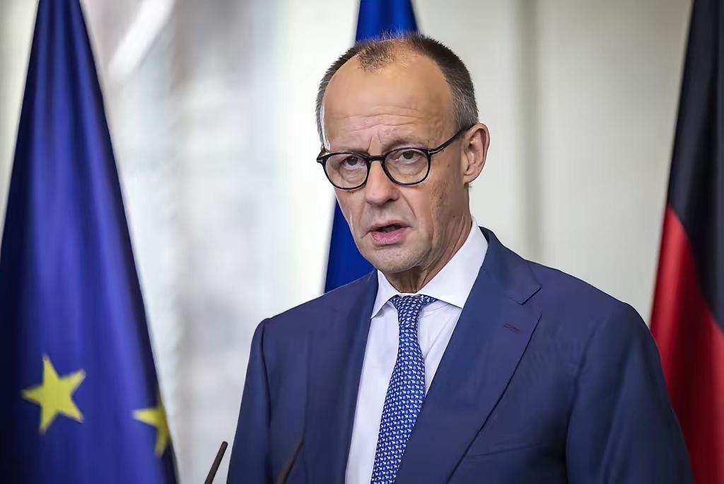 真不明白欧洲这帮政客访华为了什么？你说谁也没有请你来，是你费尽心机来中国，你来中