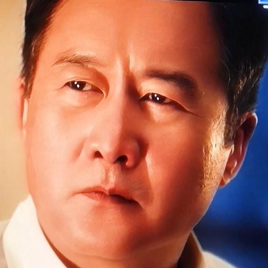 追剧《交锋》，这剧真实反映现实，连反派搞策反的路子都狠得没半点注水感。
台湾军情