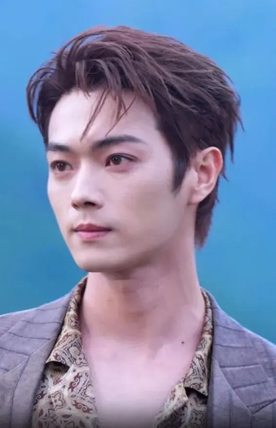 vogue红毯男星生图怼脸拍。     谁是你心中的最帅男神