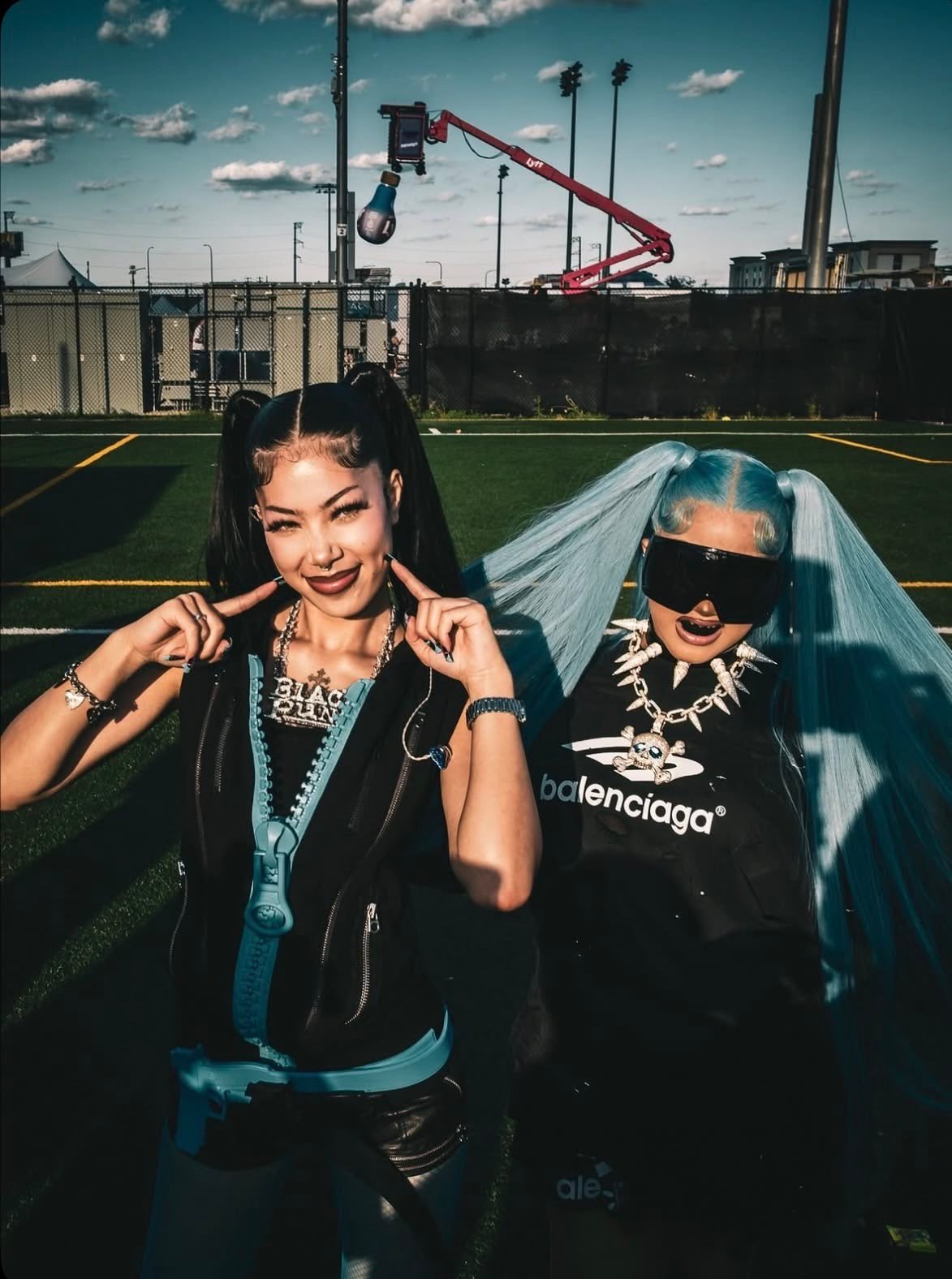 据报道，Molly Santana 与 North West 的联合巡演已取消巡